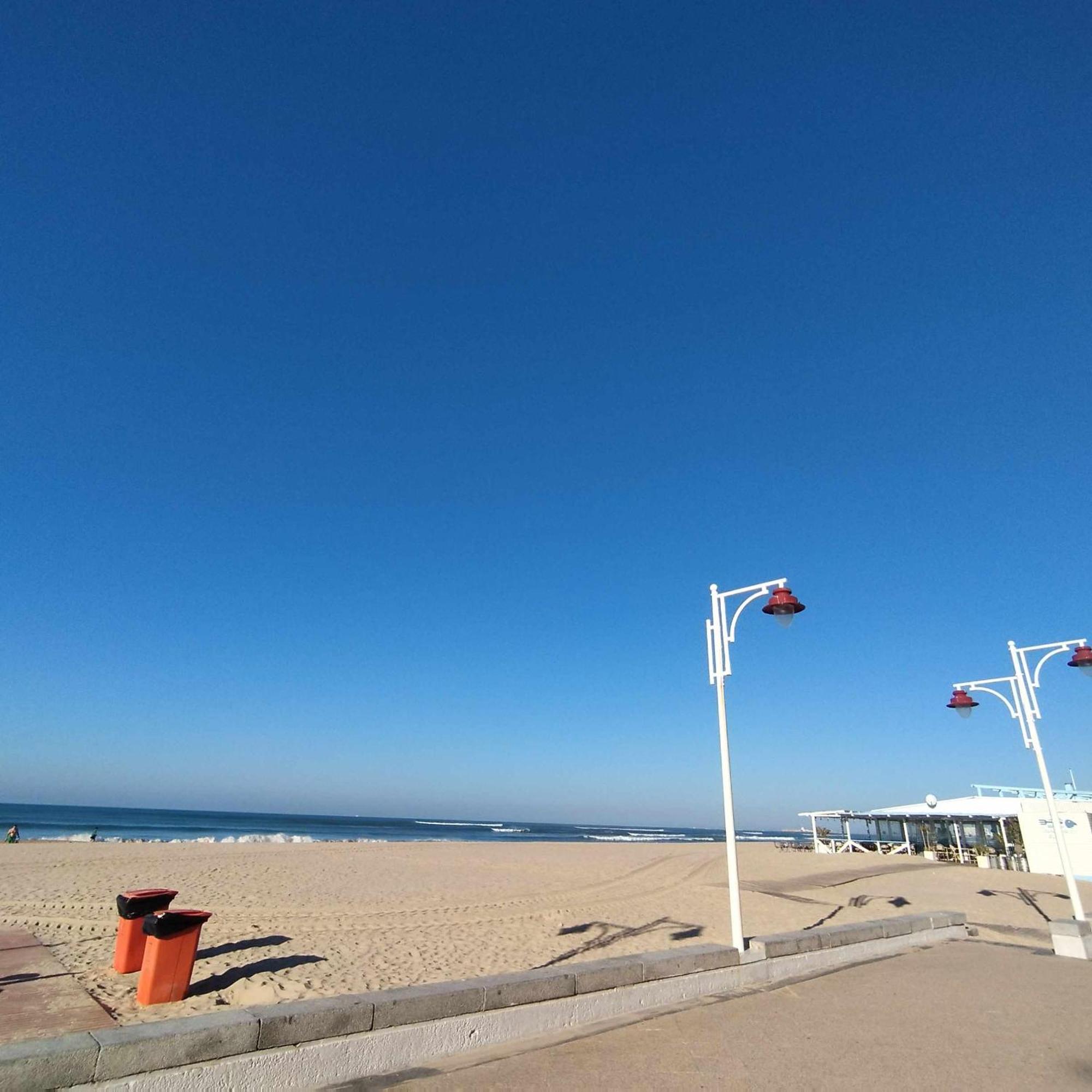 Encantador Apartamento Frente A La Playa Victoria Διαμέρισμα Καντίζ Εξωτερικό φωτογραφία