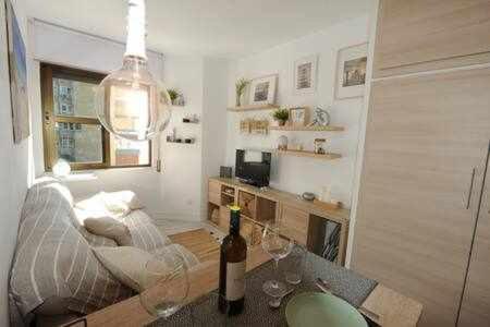 Encantador Apartamento Frente A La Playa Victoria Διαμέρισμα Καντίζ Εξωτερικό φωτογραφία